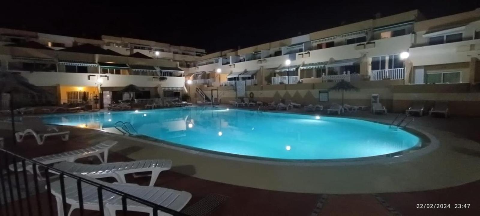 Sunny Pool View & Airco Apartament Symon Mareverde Адехе Екстериор снимка